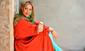 گریم تاریخی کمند امیرسلیمانی؛ تغییر چهره‌ی عجیب با استایلی قجری!