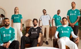 تصاویر جدید پیراهن سوم لیورپول برای فصل ۲۰۲۵-۲۰۲۶ منتشر شد