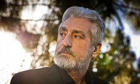 عکس جنجالی از ابی خواننده لس آنجلسی در کنار فغانی داور ایرانی / صمیمیتی که سوژه شد !