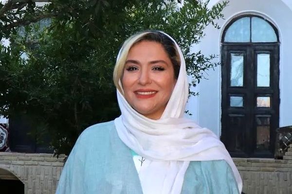 چیدمان دوبلکس فرح پهلوی سریال شاه، رازهای خانه روستیک بازیگر مشهور! + فیلم