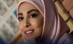 رقص محلی ژیلا صادقی، مجری مشهور هنگام پخش آهنگ کردی در صدا و سیما!