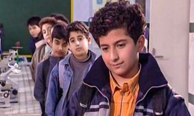 قد و بالای رعنا بازیگر سریال جنگل آسفالت در کنار امیر جعفری ! / هر 2 خوش استایل و معروف !