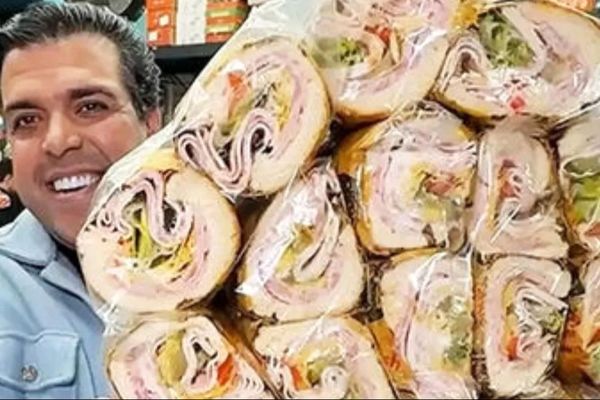 این فود بلاگر ایرانی چقدر درآمد دارد؟ رقم نجومی او همه را غافلگیر کرد! + فیلم