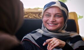 سلفی زیبا و جذاب مریم کاویانی با پسر خوش چهره و چشم رنگی‌اش+عکس