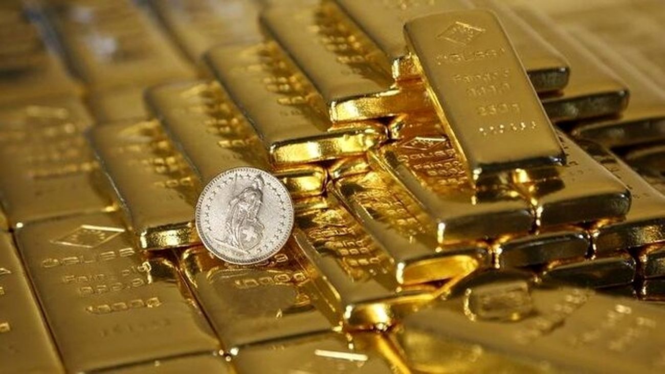قیمت طلا در بازار جهانی دوباره بالا میرود؟