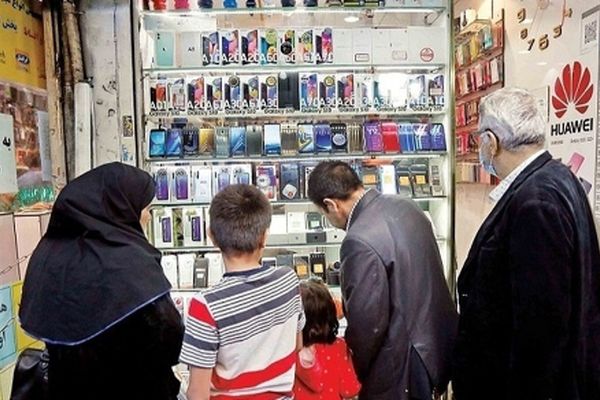 قیمت گوشی سامسونگ، شیائومی و آیفون امروز دوشنبه ۱۳ اسفند ۱۴۰۳/ ۱۶ پرو چند؟