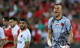 واکنش تند پورعلی‌گنجی به وقت‌کشی حامد لک/ حامد داداشی بلند شو!  +فیلم