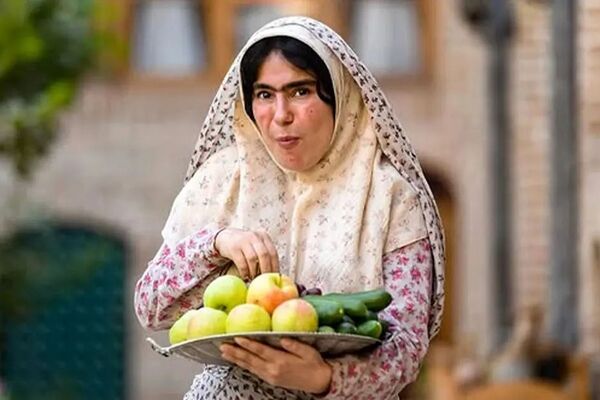 استایل خاص شیدا یوسفی در سفر دبی؛ طاووس سریال بامداد خمار به روز شد!