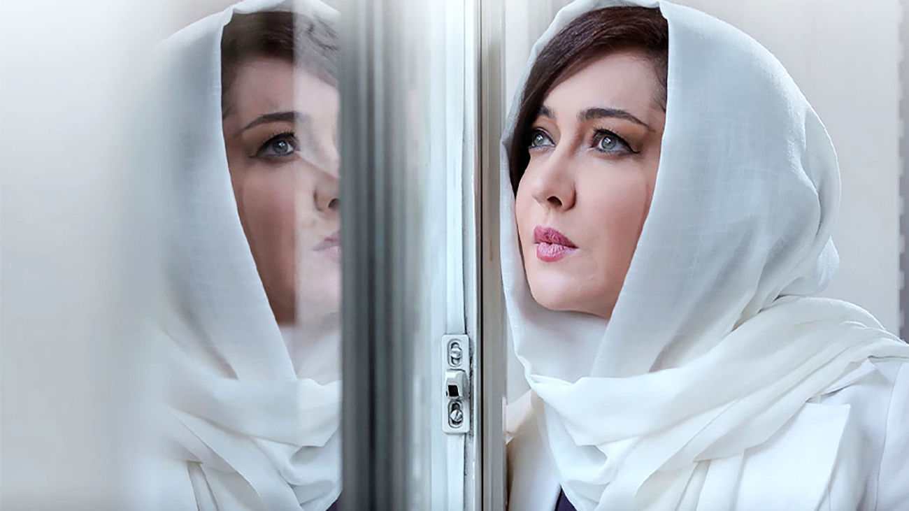 نگاهی به حضور جالب نیکی کریمی، بازیگر سریال کیمیا در تمرین فوتبالیها +عکس و بیوگرافی خانم بازیگر