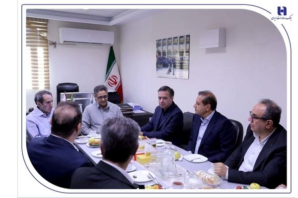 بانک صادرات ایران؛ پیشران تأمین مالی توسعه زنجیره سلامت در اقتصاد بازسازی و جهش پساجنگ