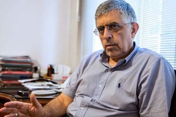 کرباسچی: ۹۰ میلیون ایرانی در بلاتکلیفی جنگ هستند