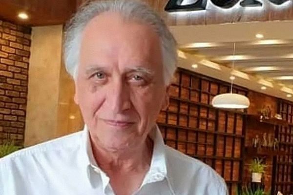 تغییر عجیب چهره «احمد نجفی» در 41 سالگی و حاشیه‌های ورودش به سینما در دهه 60!