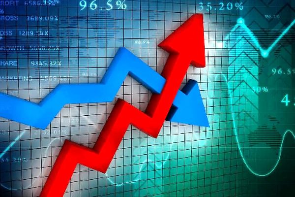 این رویداد مهم در سال 1404 چه بلایی سر اقتصاد ایران می آورد