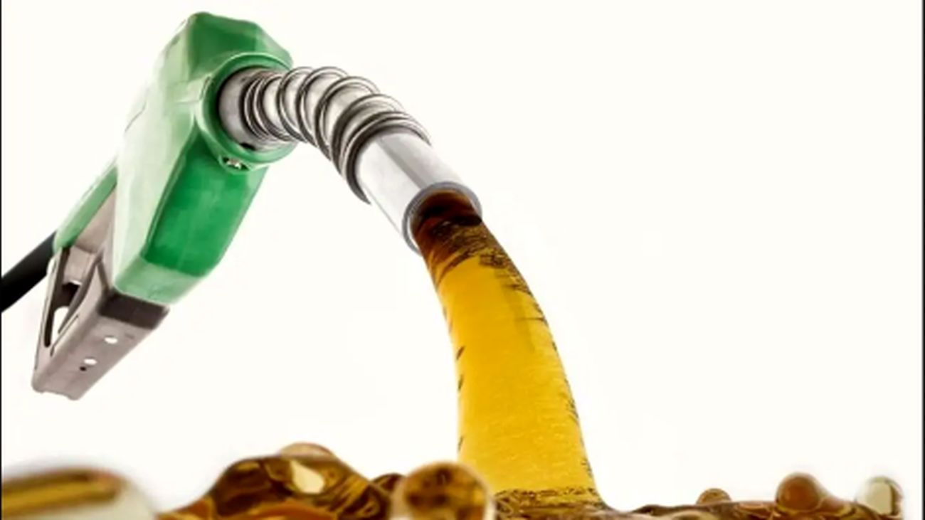 راهنمای کامل تغییر نحوه سوختگیری در پمپ بنزینها از فروردین