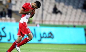 حضور مدافع سابق پرسپولیس در باشگاه برای دیدار با درویش!
