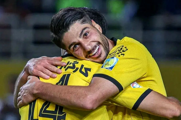 ۶۰۰ هزار دلار و یک وداع اجباری/ سپاهان نتوانست محبی را نگه دارد!