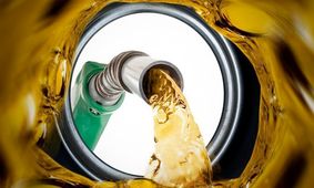 بررسی افزایش قیمت بنزین در دستور کار؛ تصمیم نهایی با وزارت نفت