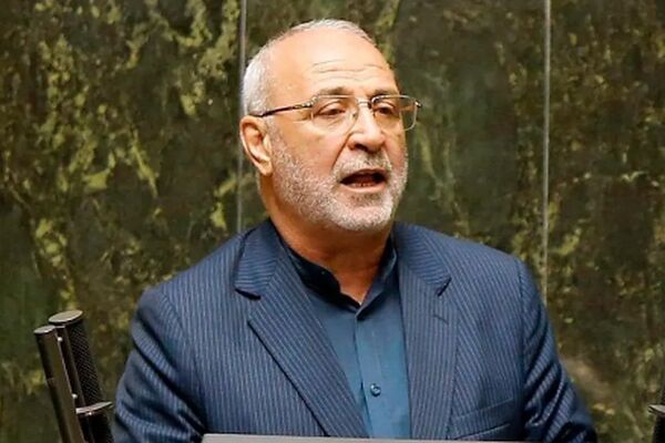 نماینده مجلس خواستار اقدام فوری ۳ عضو کلیدی اقتصاد ایران شد