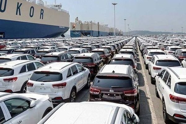 تصمیم جنجالی دولت برای خودرو؛ تعرفه‌ها تا ۱۴۰۵ مشخص شد!