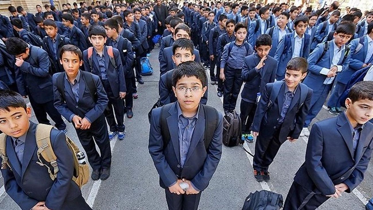 خبر مهم برای دانش آموزان / ساعت شروع به کار مدارس تغییر کرده است ؟