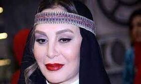 تیپ عجیب و غریب افسانه بایگان در ملاعام / بدون شال و مانتو !