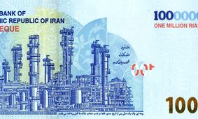 سقوط آزاد پول ملی / ۱۰۵ دلار در سال ۸۷، کمتر از یک دلار در ۱۴۰۳