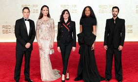 فرش قرمز عربستان با حضور بازیگران هالیوود لرزید! نگاهی به استایل‌های شگفت‌انگیز آنان