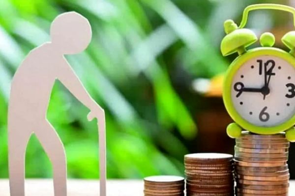 قانون جدید بازنشستگی تامین اجتماعی/ چه کسانی در 40 سالگی بازنشسته می‌شوند؟