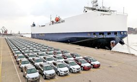 واردات خودرو توسط ایرانیان خارج از کشور؛ آیا اقتصاد ایران نفس می‌کشد؟