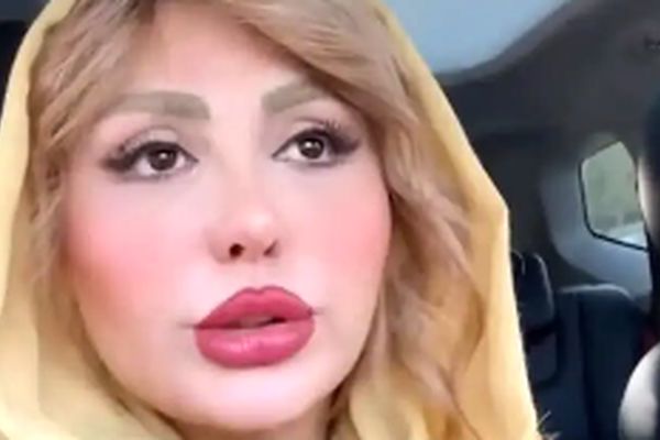 ماجرای دزدی عجیب از نیوشا ضیغمی؛ خرید سکه با کارت کپی شده! +فیلم