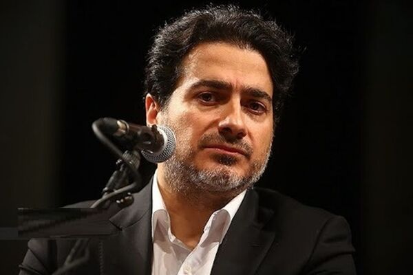 لحظات غم‌انگیز مراسم ختم مادر همایون شجریان +فیلم