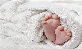 سرنوشت تلخ این نوزاد بی سرپرست در آغوش رئیس قوه قضاییه