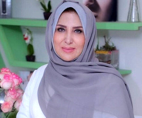 عکس متفاوت ترین خانم مجری صداوسیما ! + عکس های جذاب ژیلا امیرشاهی