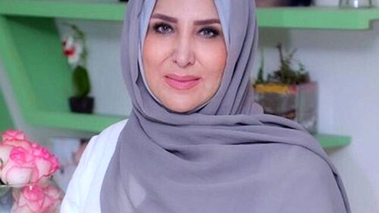 عکس های لو رفته از خانم مجری معروف بدون پوشش تلویزیونی / اینطوری هم جذاب است !