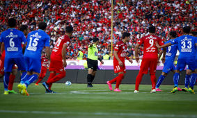 هافبک استقلال در آستانه فسخ قرارداد / می‌خواهم به پرسپولیس بروم!!