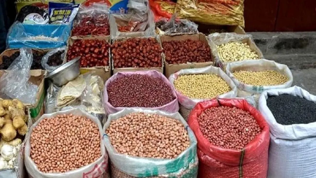 گرانی عجیب در بازار حبوبات / قیمت نخود و لوبیا قرمز نجومی شد + قیمت ها