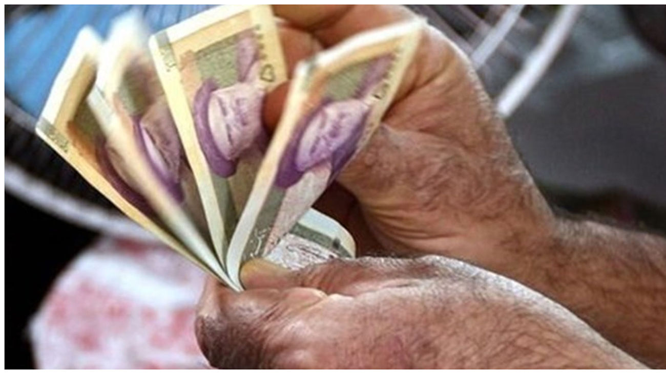 دستمزد کارگران از ۲۰۰ دلار به ۶۰ دلار رسید 