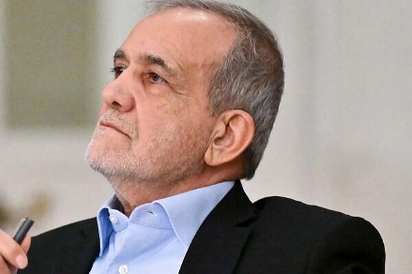روایت پزشکیان از لحظه مجروح‌شدن در حمله اسرائیل به جلسه شورای عالی امنیت ملی + فیلم