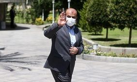 رستم قاسمی آماده خداحافظی شده؟ / جایگزین وزیر راه کیست؟