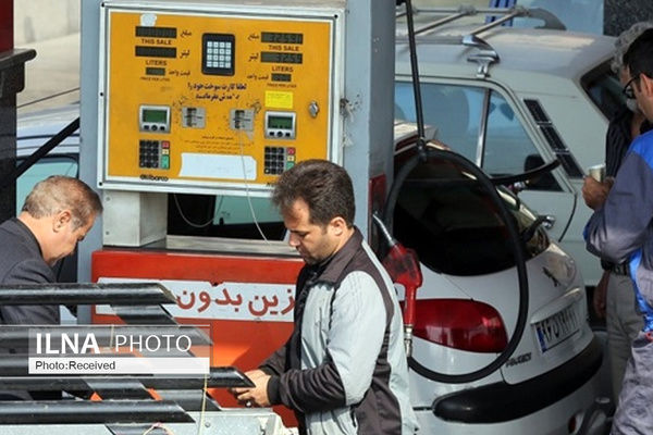 چرا دولت و مجلس برای افزایش قیمت بنزین تفاهم ندارند؟