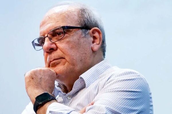 از جشن عروسی تا خشم جامعه؛ نقد عبدی بر مسئولانی که «ریاکار» زندگی می‌کنند