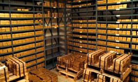 پیش‌بینی قیمت طلا تا پایان سال /  بخریم یا صبر کنیم ؟!