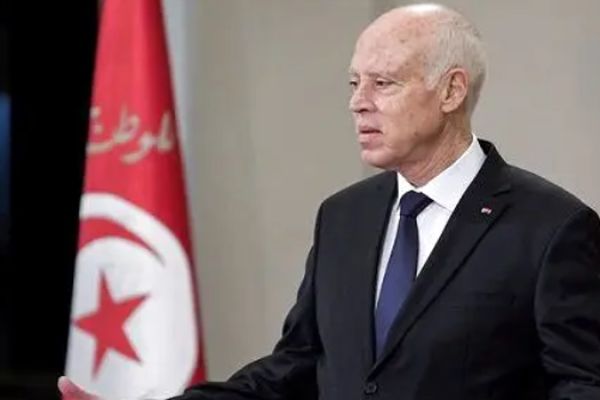 تاخت و تاز دیکتاتوری در تونس