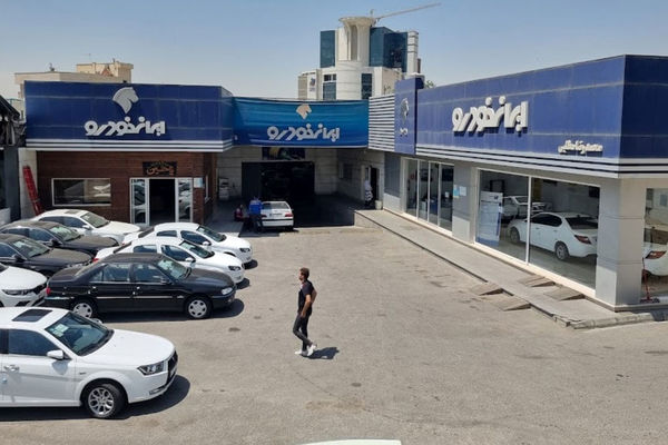 چه کسانی شرایط ثبت نام ایران خودرو را دارند؟ 
