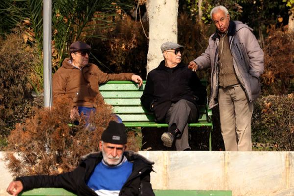 رفاهیات ویژه به بازنشستگان کشوری تا پایان هفته دولت!