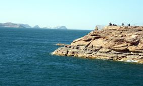 ساخت مگابندر تجاری ایران در دریای عمان کلید خورد