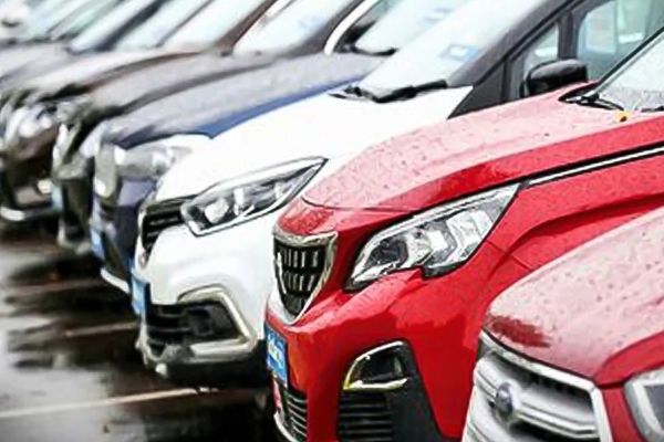 قیمت خودرو امروز 22 آبان 1404 +جدول