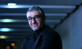 عکس جنجالی شباهت عجیب پژمان جمشیدی به برادرش+ بیوگرافی و زندگی شخصی آقای بازیگر
