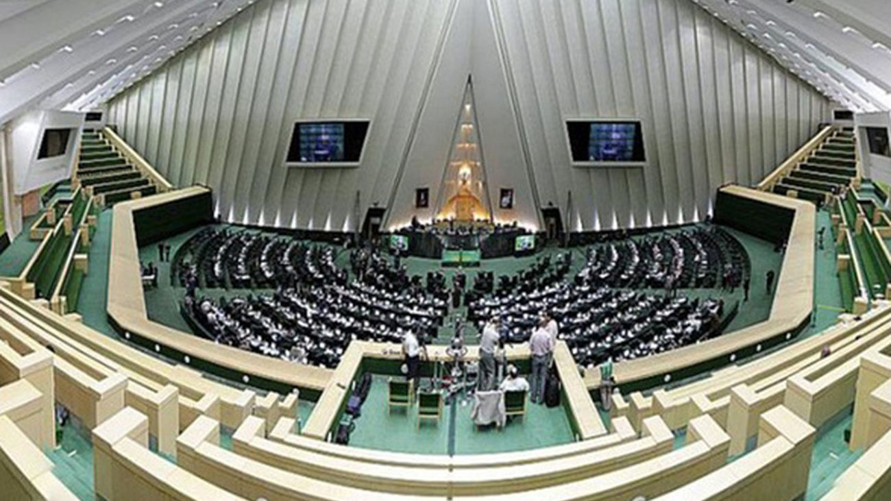 آخرین خبر درباره افزایش حقوق کارمندان و مخالفت با افزایش حقوق سربازان