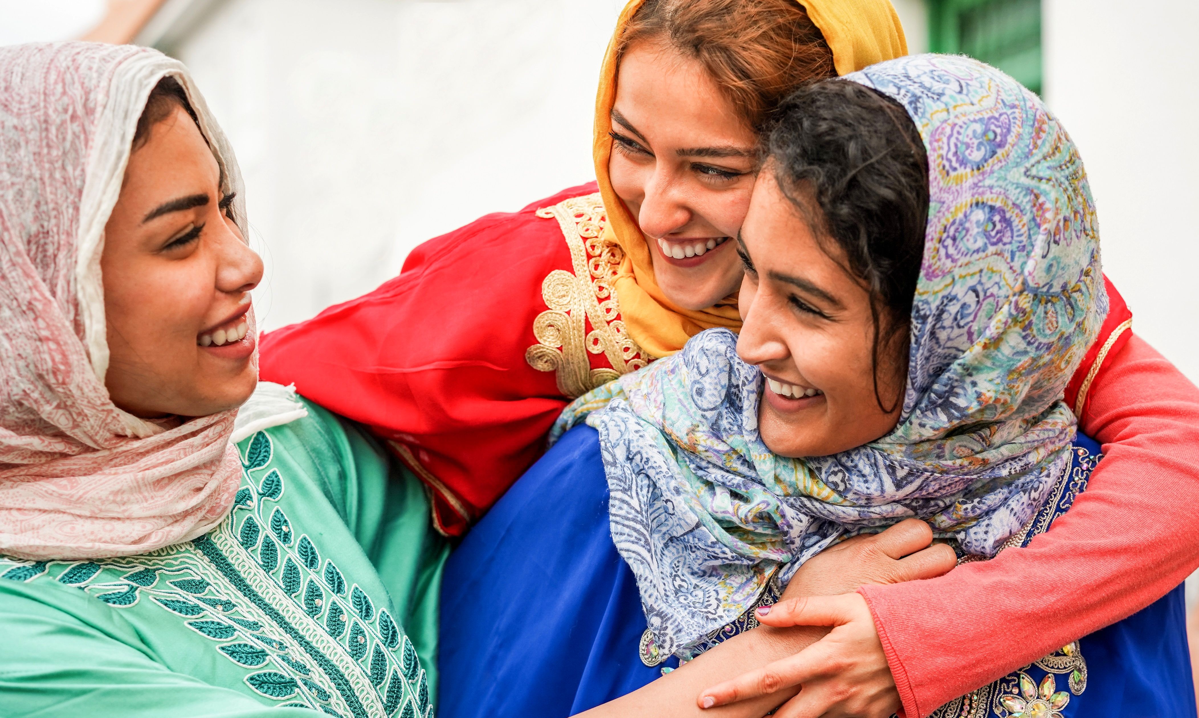دختران بلوچ از سکوت مادران خسته اند/ تازیانه فقر زیر ساخت؛ بر پیکر زنان سیستان و بلوچستان